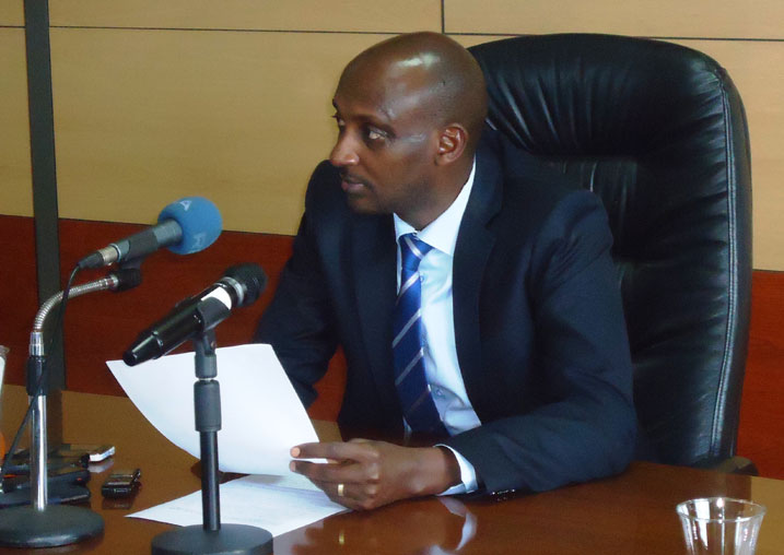 Komiseri wa RRA, Richard Tusabe, mu kiganiro n