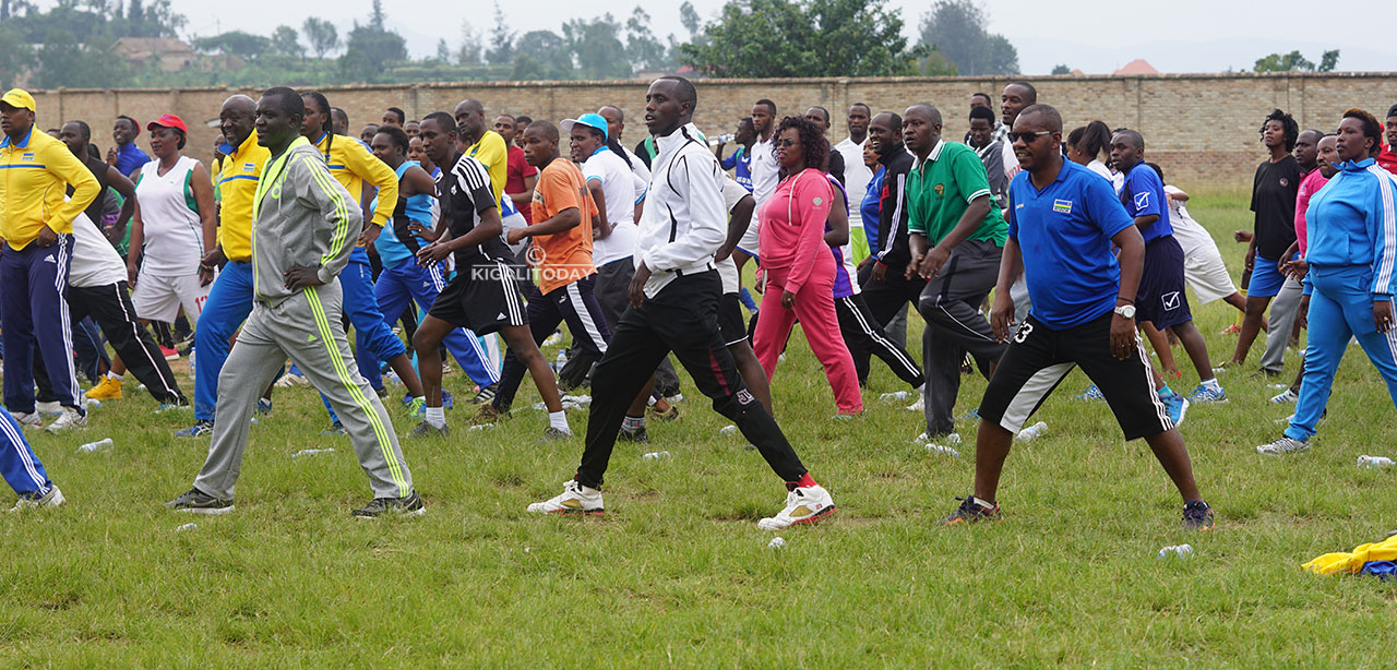 Nyuma y'amahugurwa bifatanyije n'abatuye i Nyanza muri Siporo ya bose