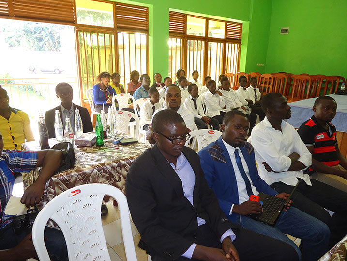 Kubakira hamwe ibikorwa by'amahoro biratanga icyizere cy'ejo hazaza heza h'akarere k'ibiyaga bigari.