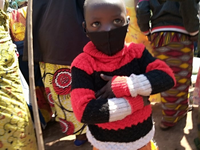 Imashini bifashisha mu kuboha imipira zishobora gukora imideri inyuranye