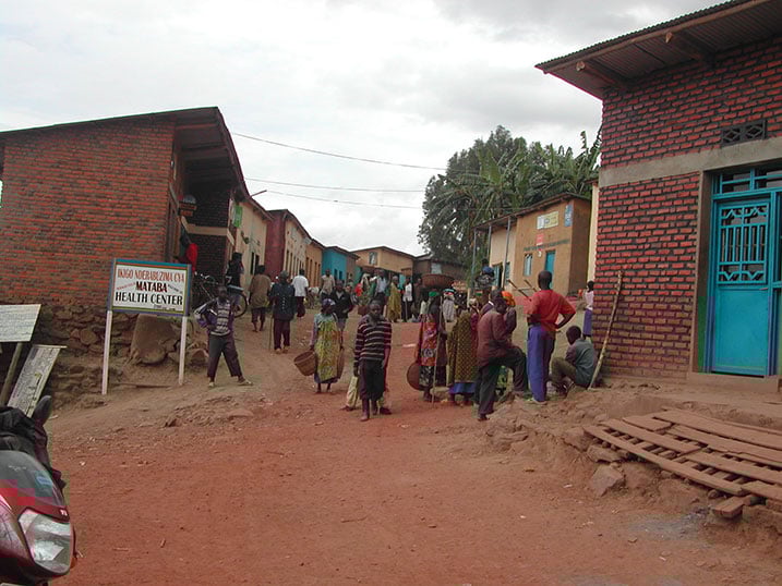 Kutagira amazi meza bituma bakoresha ay