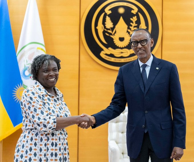 Victoria Kwakwa na Perezida Kagame