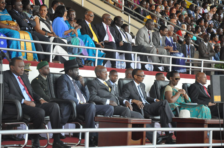 Perezida Kagame hamwe n'abandi ba perezida ndetse n'abahagarariye ibihugu byabo bitabiriye ibirori byo kwibohora.