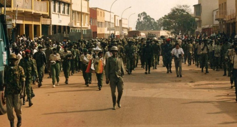 Tariki ya 04 Nyakanga 1994 ubwo Ingabo za APR zari zigeze mu Mujyi wa Kigali rwagati