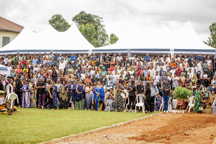 Basabwe kwifashisha iki gihe cyo kwibuka biyungura ubumenyi ku mateka ya Jenoside