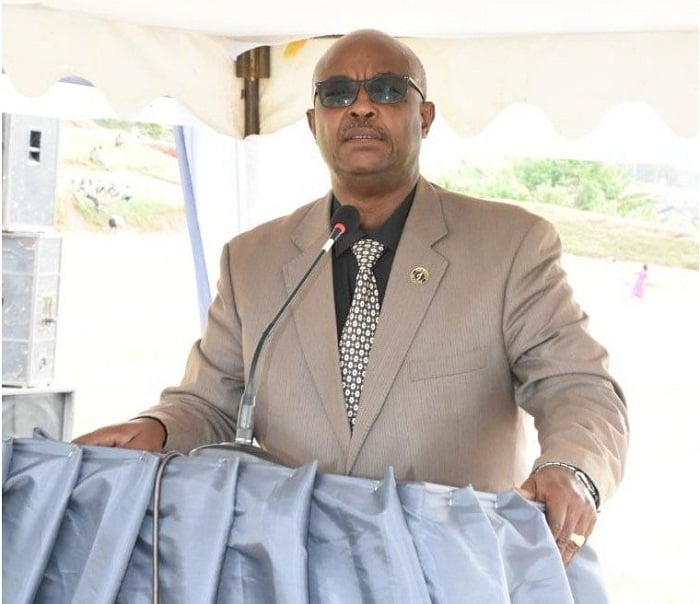 Komiseri Rugero avuga ko abarokotse Jenoside badakwiye gukomeza gupfukamira ababahisha amakuru