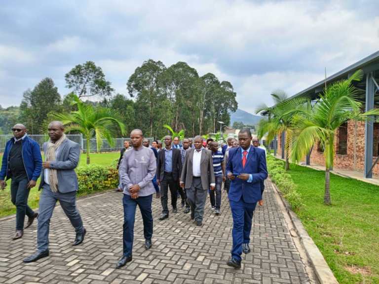 Abayobozi batandukanye baturutse mu Murenge wa Cyuve