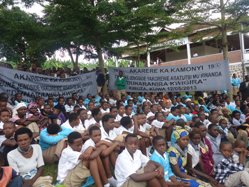 Uyu muhango wari witabiriwe n'abantu batandukanye biganjemo abanyeshuri.