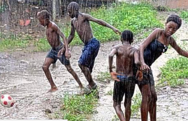 Kwinyagiza abana barabikundaga nubwo byagiraga ingaruka nyinshi. Photo/Internet