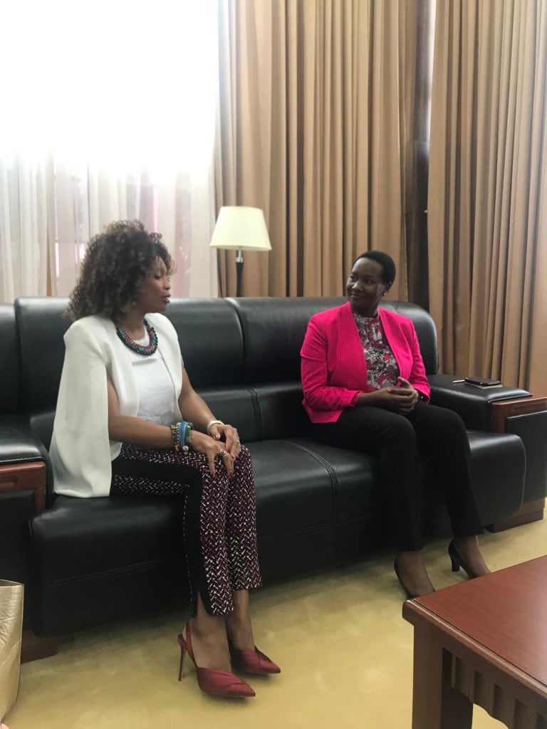 Nyuma yo gusura Urwibutso yakiriwe na Minisitiri Uwacu julienne 