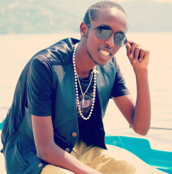 Lil-G yashyize hanze amashusho y