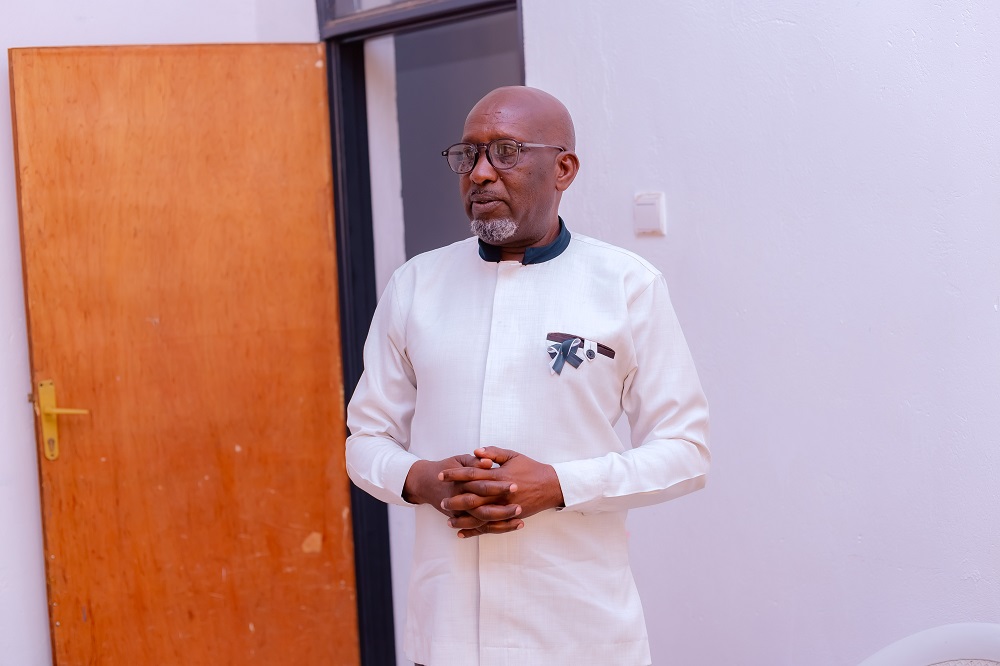  Rusekampunzi Lin, uhagarariye IBUKA mu Murenge wa Kicukiro, asanga kuba urubyiruko rudasigara inyuma mu bikorwa byo kwibuka, bitanga icyizere cy'ahazaza heza