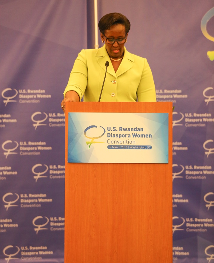 Madamu Jeannette Kagame ageza ijambo ku bitabiriye "U.S Rwandan Diaspora Women Convention".