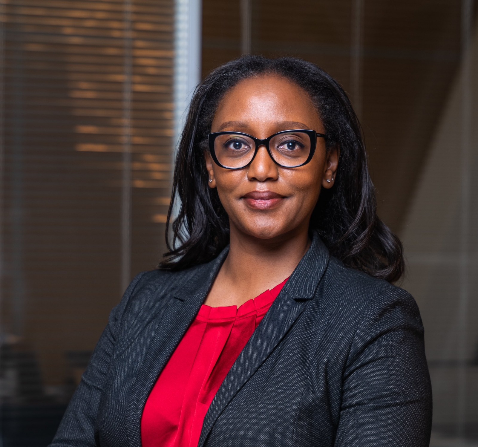 Yvonne Makolo yagizwe Umuyobozi w