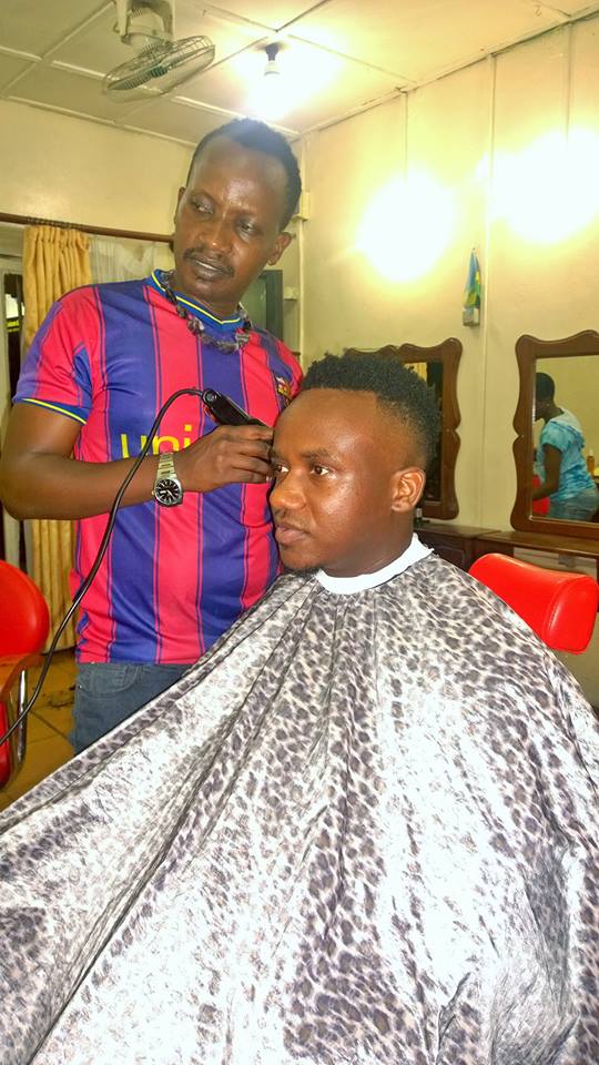 Mani Martin yatangiye kogoshwa na Hamza akiga mu mashuri makuru