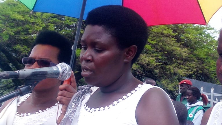 Mukaremera avuga urugendo rwe muri Jenoside ubwo yahigwaga n