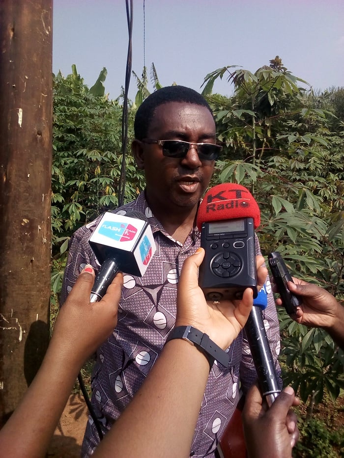 Martin Mutsindashyaka, umuyobozi wa REG mu Karere ka Nyarugenge asaba abaturage kuba maso