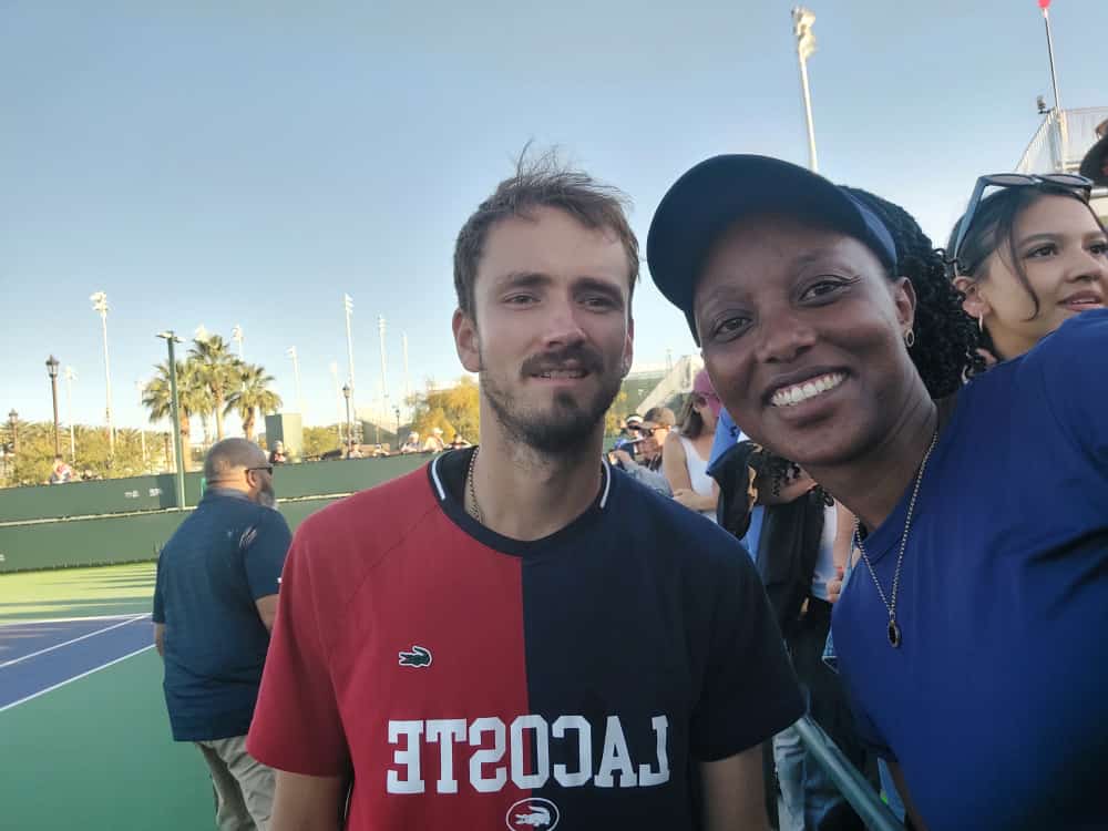 Aha Umulisa yari kumwe na Daniil MEDVEDEV, nomero ya kabiri ku Isi mu mukino wa Tennis