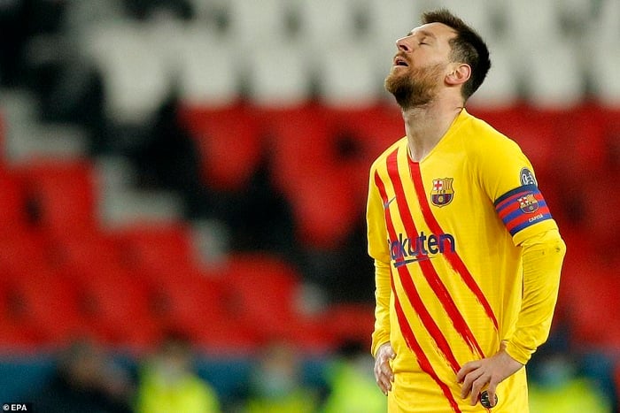 Lionel Messi mu marira menshi nyuma yo gusezererwa