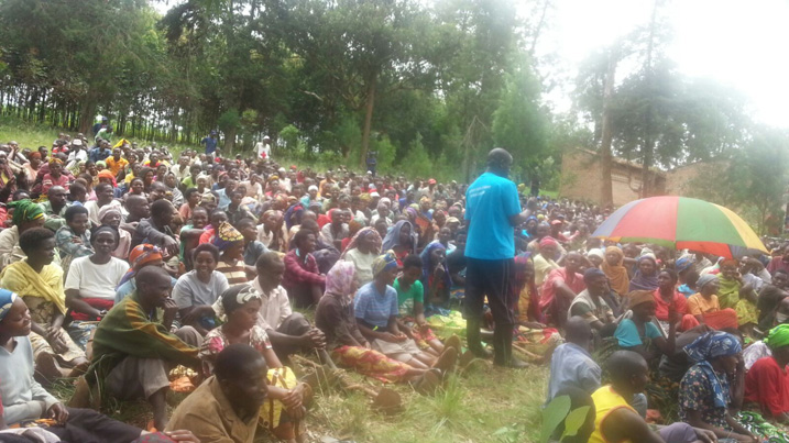 Meya wa Ngoma aganiriza abaturage