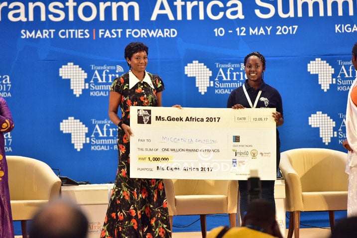 Micomyiza Delphine niwe waje ku mwanya wa gatatu muri Miss Geek