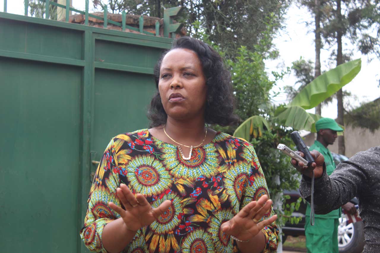 Min Nyirasafari Esperence arasaba imiryango kwirinda amakimbirane mu ngo