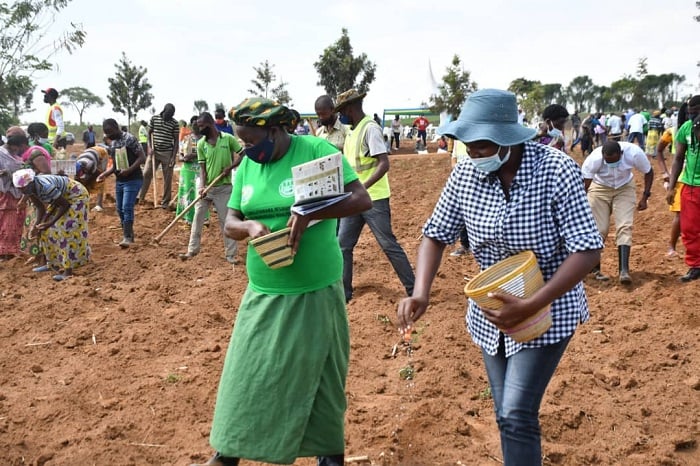 Abahinzi mu karere ka Nyagatare bagiye kwegerezwa ibikorwa remezo byo kuhira imusozi