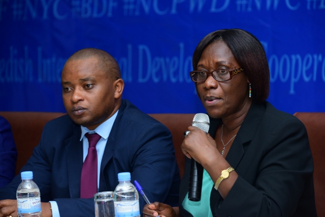 Minisiteri Y'ubutegetsi bw'Ihgihugu (MINALOC) yari ihagarariwe na Dr Alvera Mukabaramba