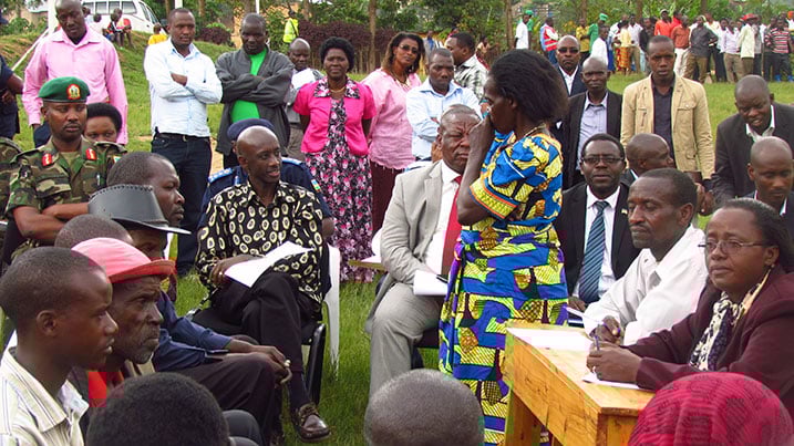 Minisitiri Kaboneka yibukije abaturage ko iki gikorwa kidakwiye kwitiranywa n'izindi gahunda za Leta.