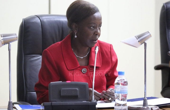 Minisitiri Louise Mushikiwabo avuga ko Abanyarwanda aho bari hose bajya bibuka ko mu Rwanda ari amahoro