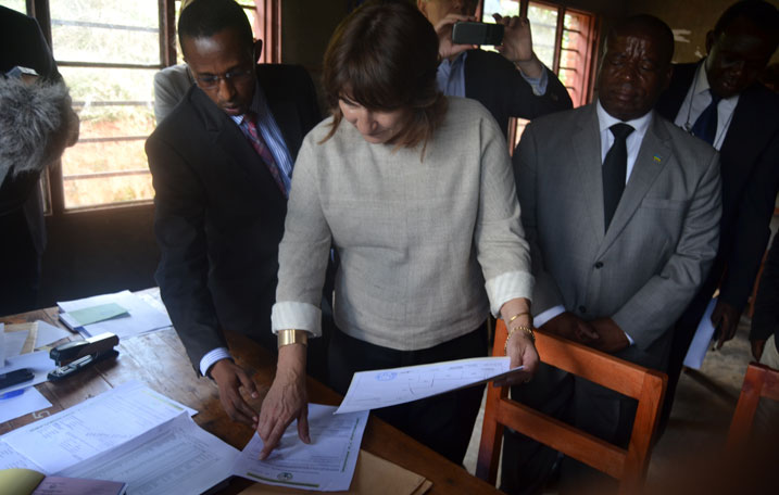 Minisitiri Ploumen yashimiye umusaruro wavuye mu iyandikwa ry
