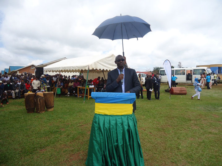 Minisitiri w'ubutabera, Busingye Johnston, mu birori byo kwizihiza umunsi mpuzamahanga w'uburenganzira bwa muntu.