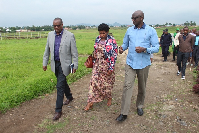Minisitiri Busingye, Dr Bizimana n