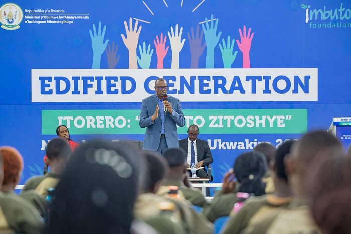 Minisitiri Dr. Jean Damascene Bizimana, yababwiye ko guharira urubyiruko umwanya w'Itorero ari igikorwa gikomeye, kubera ko hari imyaka 35 urubyiruko rwabayeho rutozwa urwango