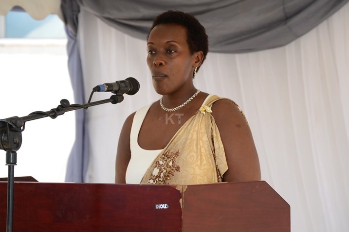Minisitiri Dr. Gashumba yasabye ababyeyi kurerera igihugu kugira ngo ingengabitekerezo icike.