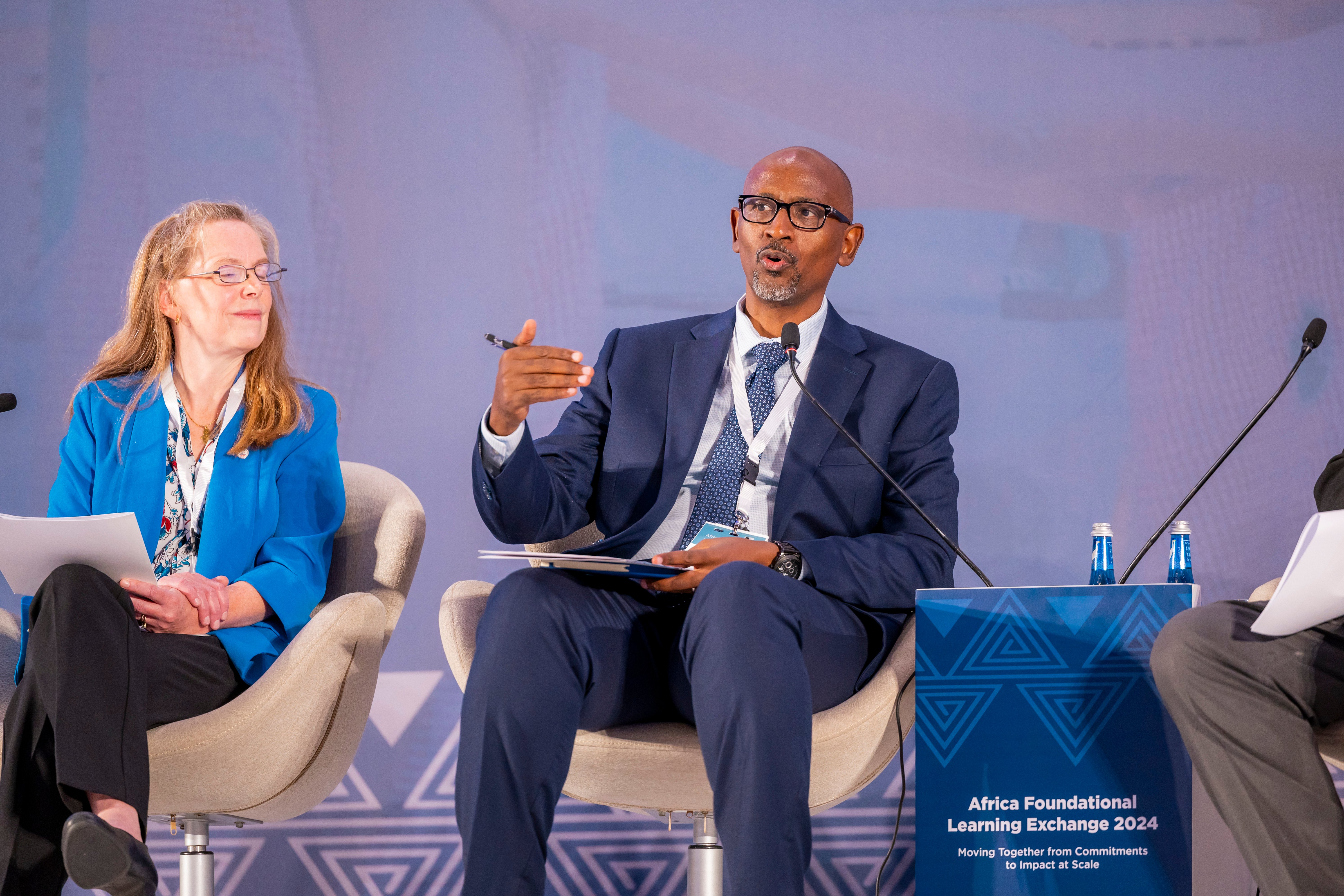 Minisitiri Dr. Joseph Nsengimana, yagaragaje aho u Rwanda rugeze mu guteza imbere uburezi bw'ibanze