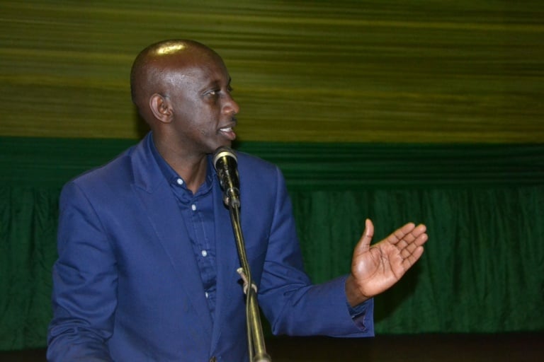 Minisitiri Kaboneka ati Abayobozi bitwara nabi ntibakwiye gukomeza kurwazwa kandi bahemukira abaturage