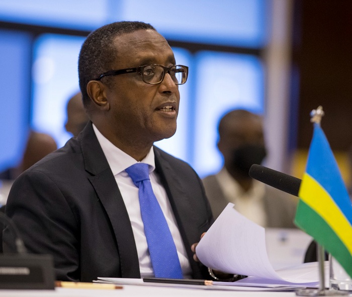 Minisitiri Dr Vincent Biruta 