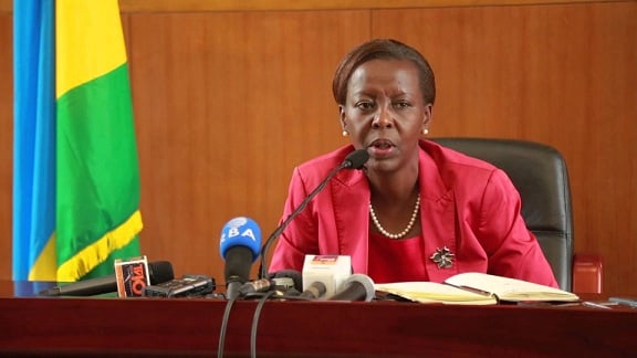 Minisitiri Mushikiwabo yatangaje ko u Rwanda rufashe mu mugongo abahuye n