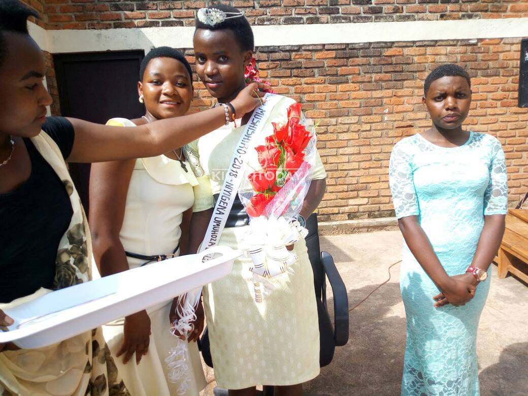 Bambika Umuhoza ikamba rya Miss Mushishiro 