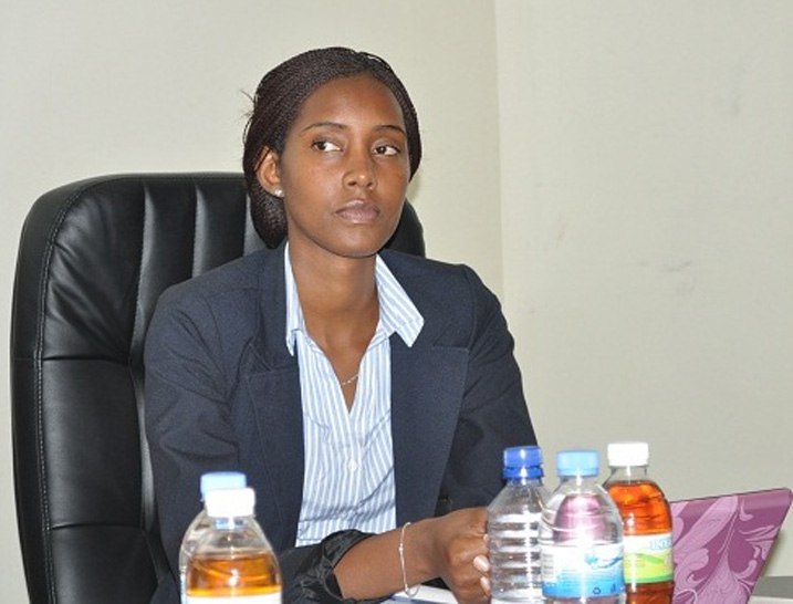 Miss Carine ubu ni umuyobozi mu Nzu Ndangamurage y'u Rwanda