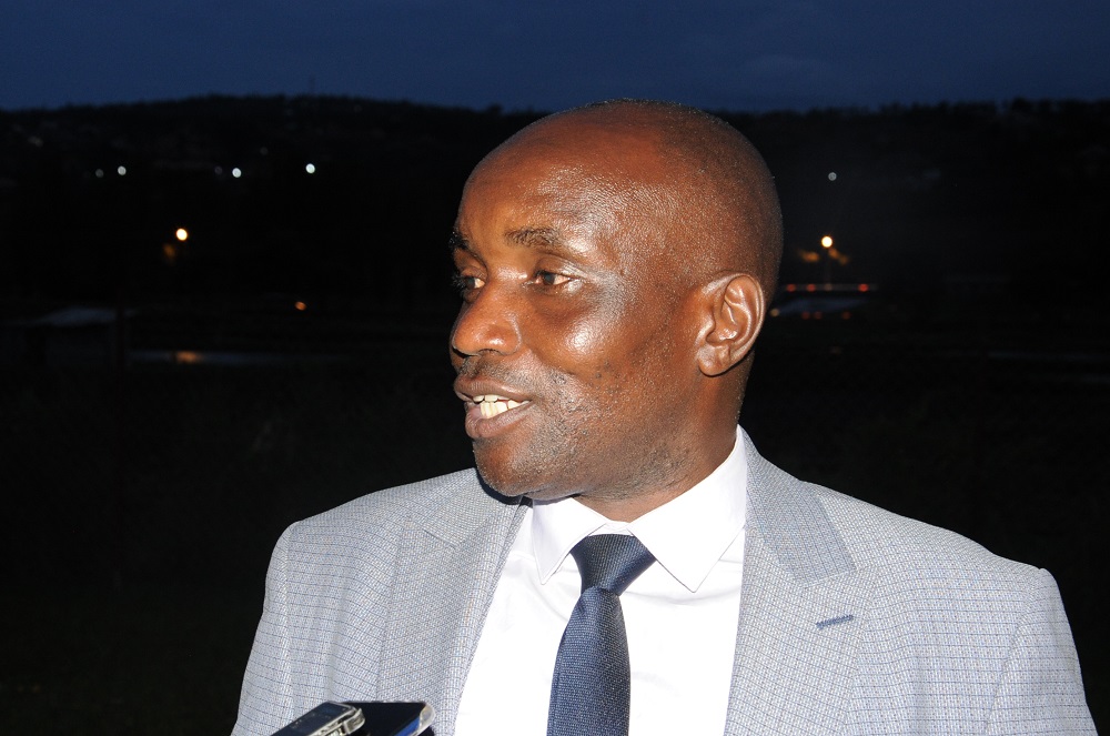 Rukundo Olivier avuga ko nta kindi yasanze yamarira igihugu uretse gufasha abitishoboye
