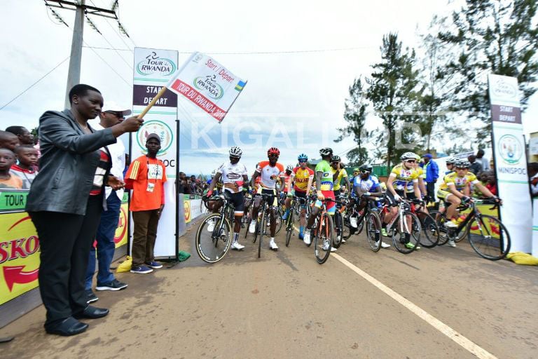 Minisitiri w'umuco na siporo atangiza agace ka Rusizi-Huye 