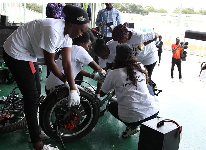 Uretse gutwara moto banigishwa kuzikanika