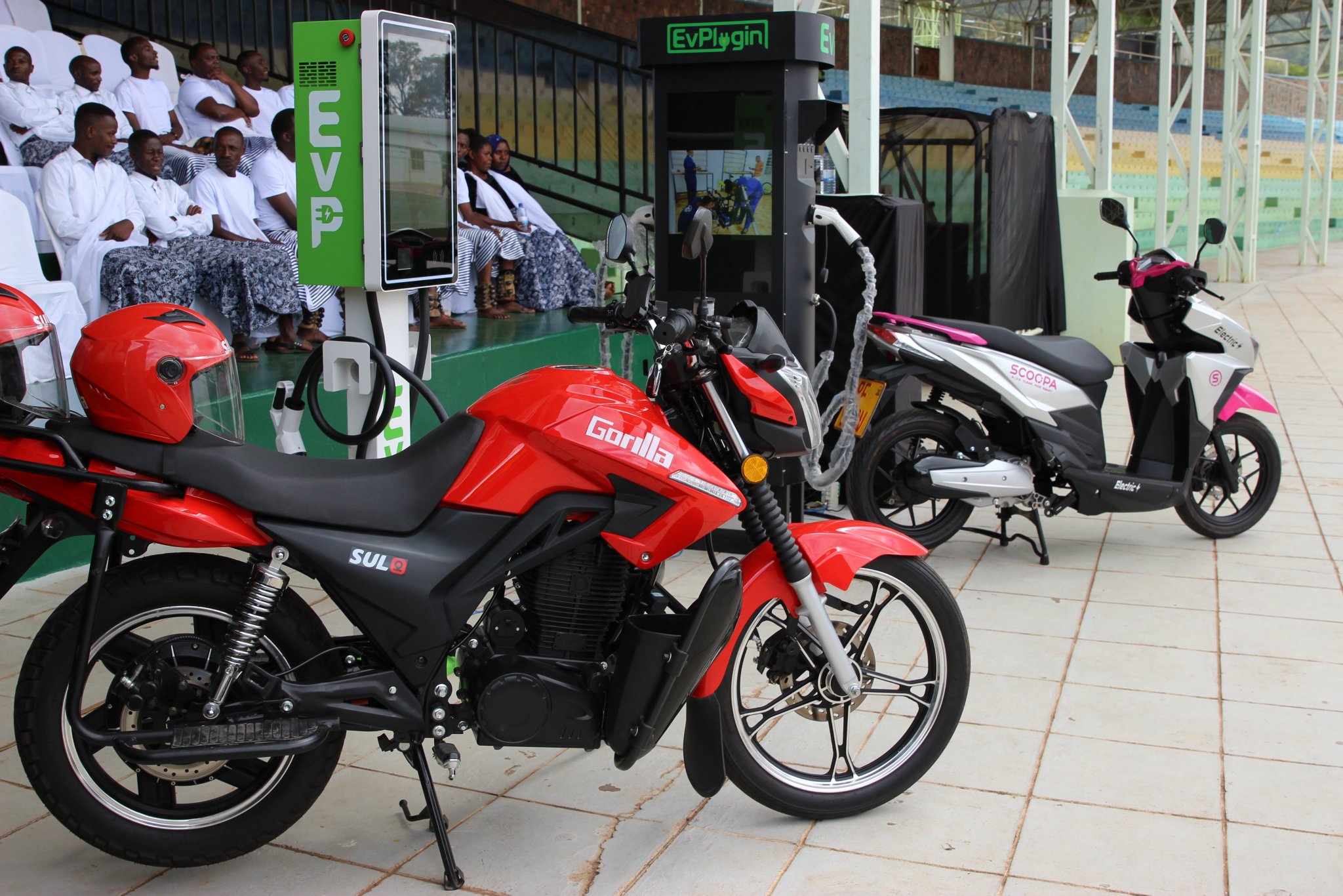 Izo moto zikoresha amashanyarazi mu rwego rwo kudahumanya ikirere