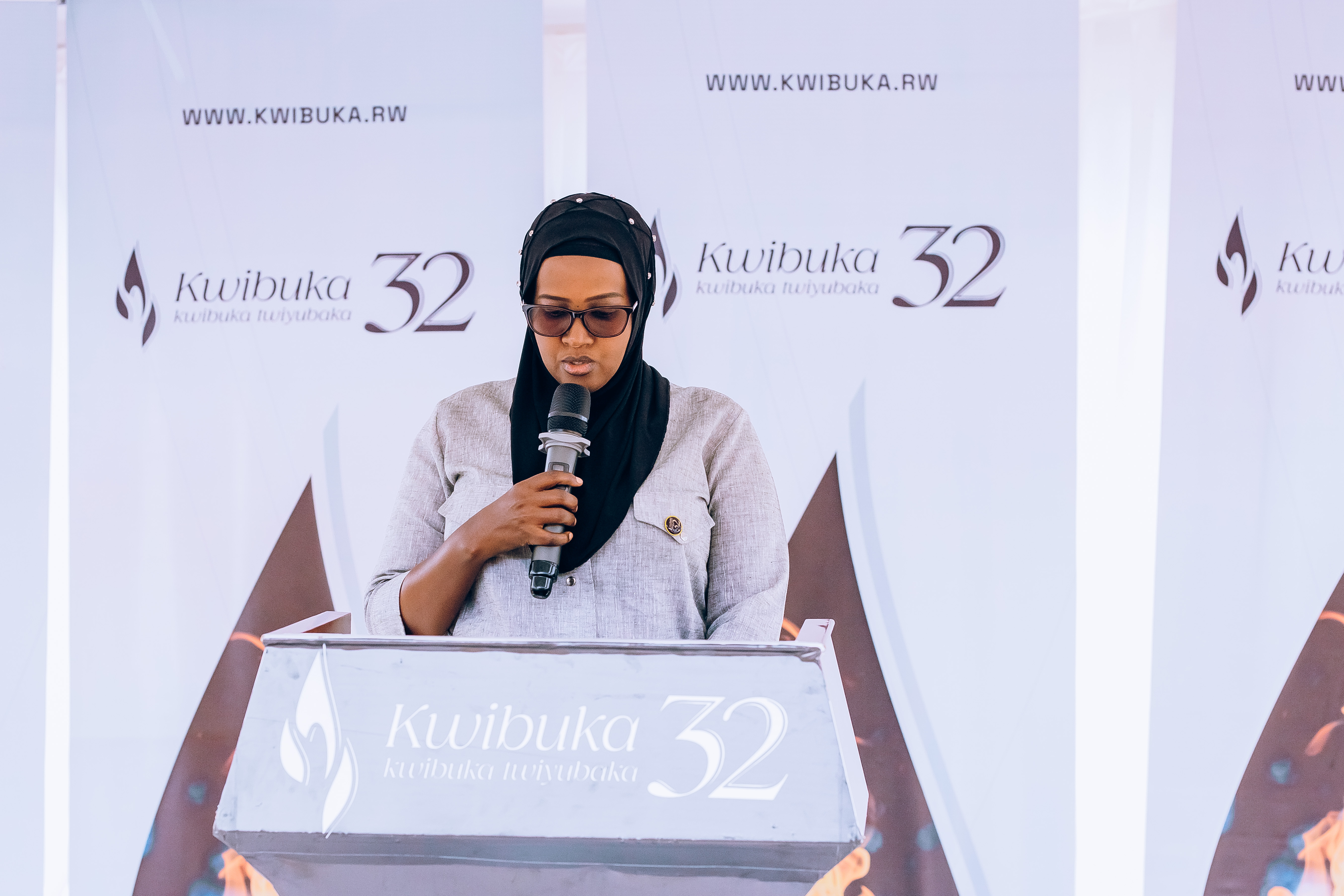 Umunyamabanga Nshingwabikorwa w'Umurenge wa Kicukiro, Mukandahiro Hydayat, yashimiye abaje kwifatanya na bo mu Kwibuka32 