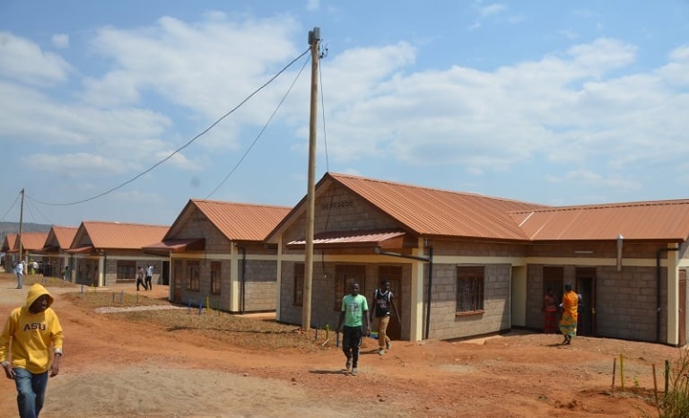 Mu Rwanda hagiye kubakwa imdugudu y'icyitegererezo hagendewe kuri uyu wubakiwe abimuwe ku kirwa cya Mazane na Sharita