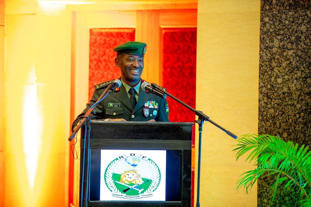 Umugaba Mukuru w'Ingabo z'u Rwanda, Lt Gen Mubarakh Muganga