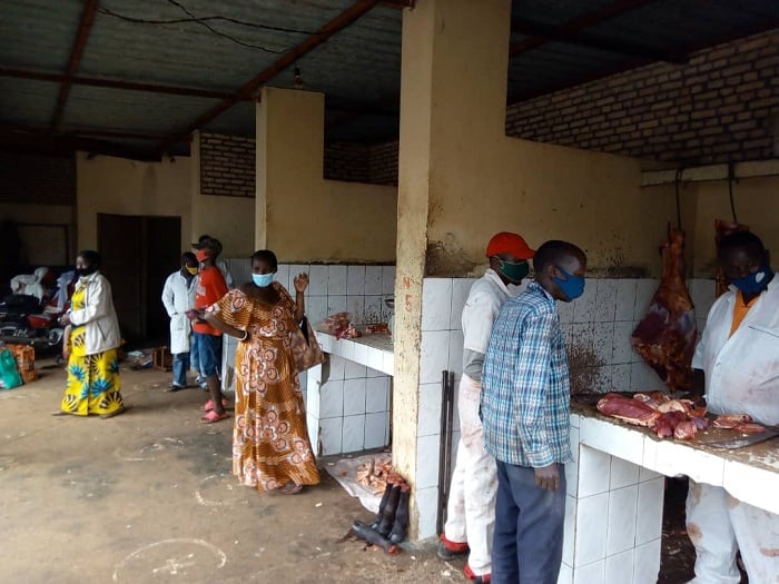 Aho bacururiza inyama wasangaga hari abantu bake ahandi ari ntabo