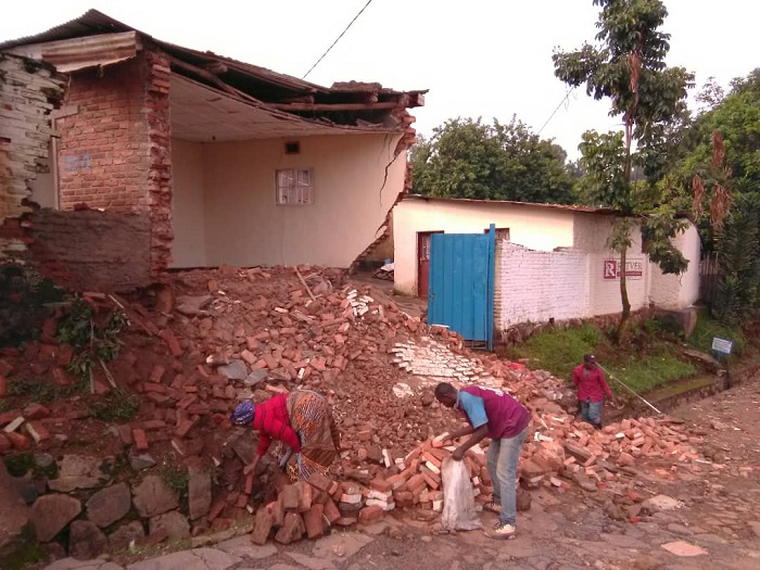 Imvura kandi yasenye inzu hirya no hino mu gihugu. Aha ni ku Muhima mu Mujyi wa Kigali
